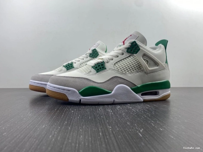 Green SB Nike Air Jordan Pine 4 x DR5415-103 0817